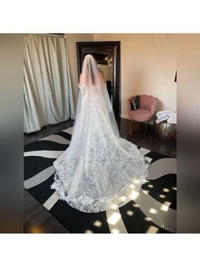 Untamed Petals Alexandria Veil Cathedral Ivory